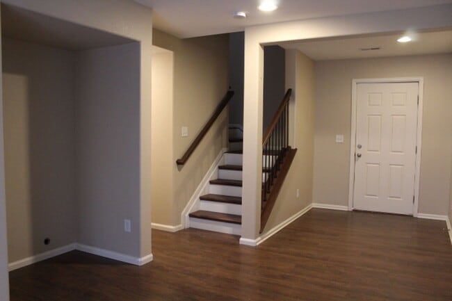 Building Photo - Stunning 3 BR/3 BA in Stockbridge At Meridian Community!