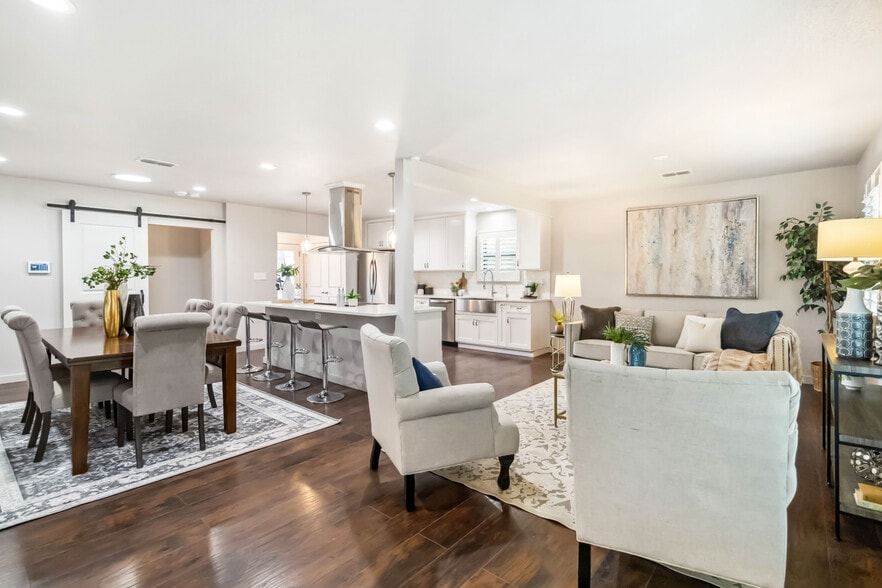 Building Photo - 124 Harmon Dr