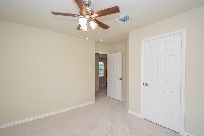 Building Photo - 4914 Big Spring Cir