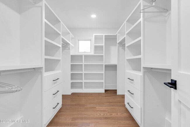 Building Photo - 40 Seaview Ave