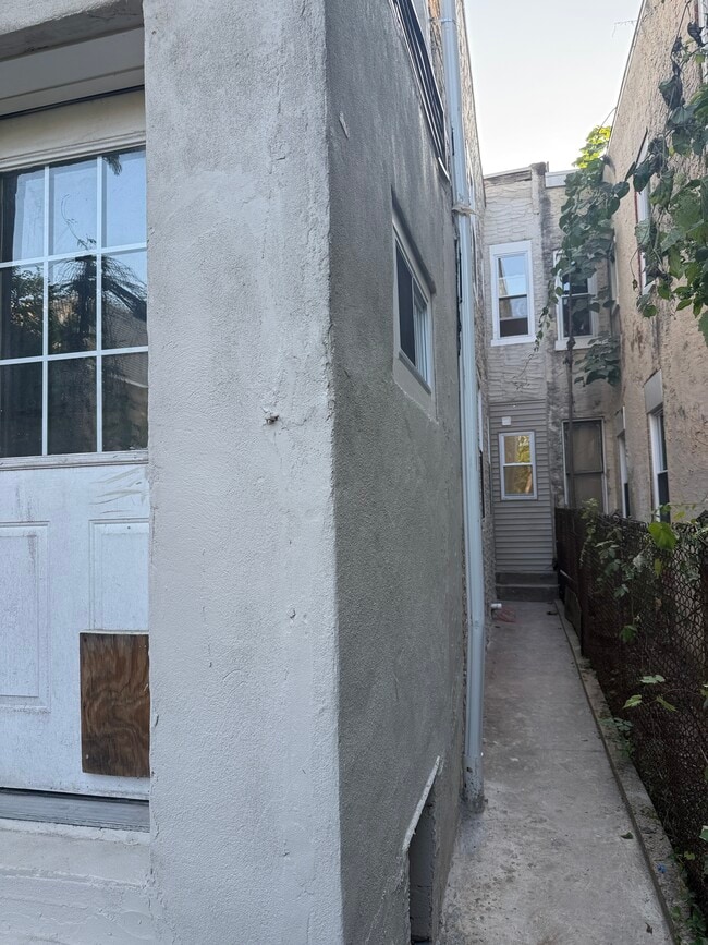 Building Photo - 2235 N Van Pelt St