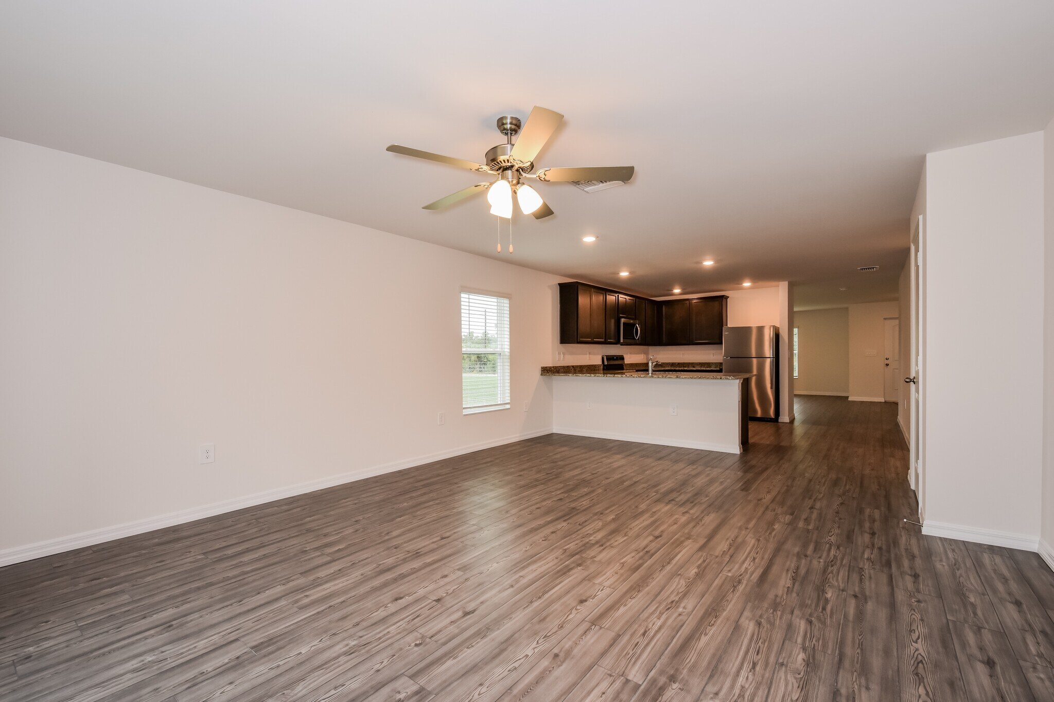 Building Photo - 166 Blackstone Dr
