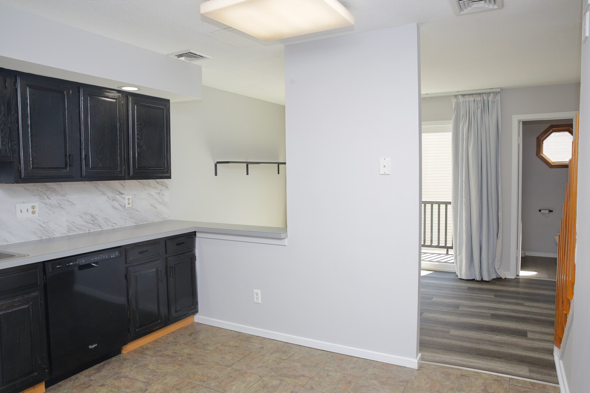 Building Photo - 23 Compton St