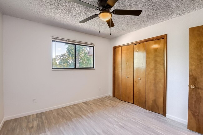 Building Photo - 5691 W 35th Ave