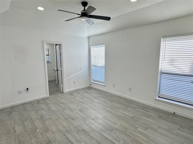 Building Photo - 3646 Country Club Dr W