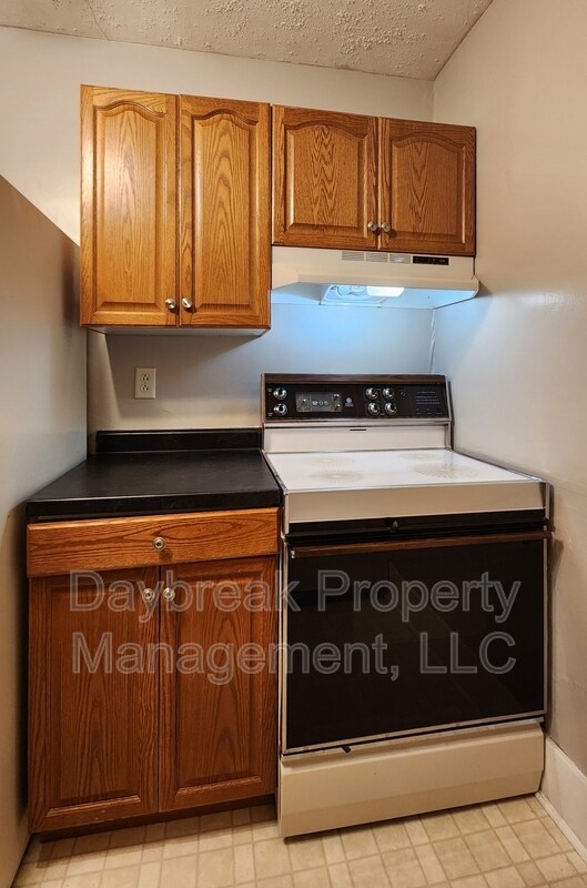 Building Photo - 1206 1st Ave S