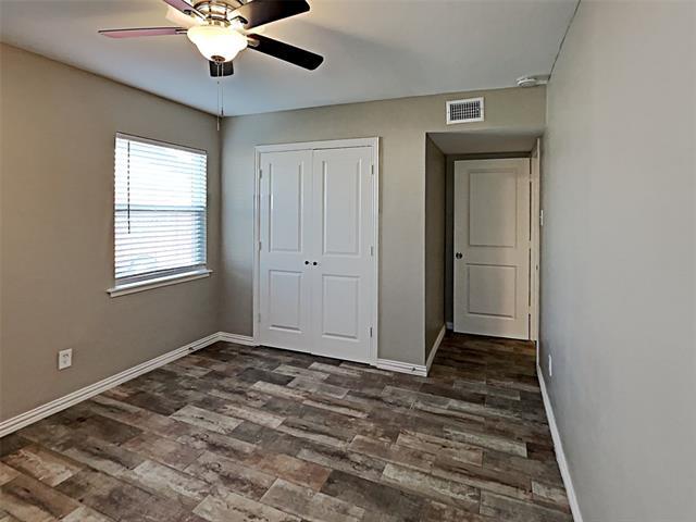 Building Photo - 2877 Joanna Dr