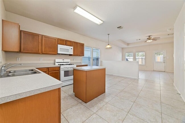 Building Photo - 2719 Durham Chase Ln