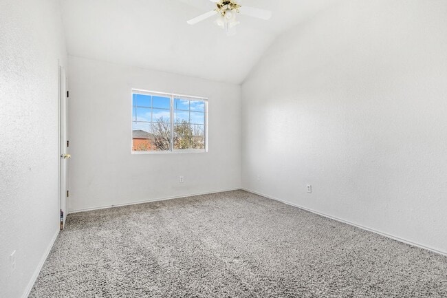 Building Photo - 4102 Terri Linn Dr