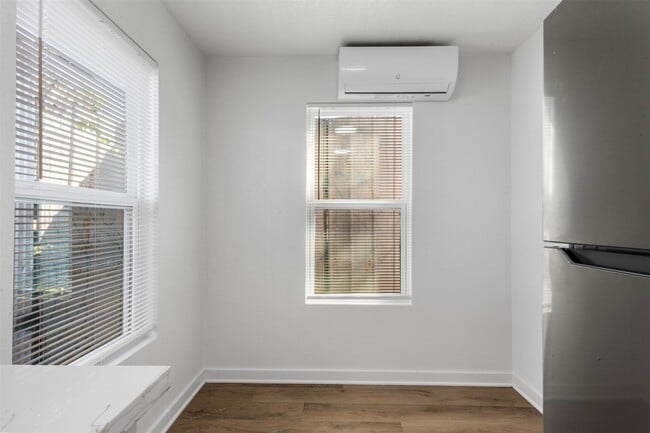 Building Photo - 3614 Billingsley St