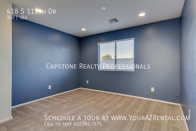 Building Photo - 418 S 112th Dr