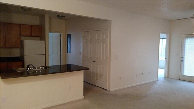 Building Photo - 2200 Classen Blvd