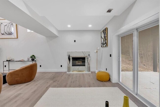 Building Photo - 5070 Alabama Rd