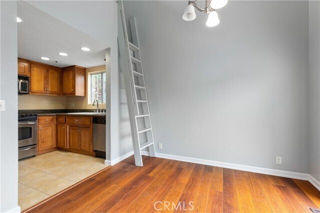 Building Photo - 1023 Southwood Dr