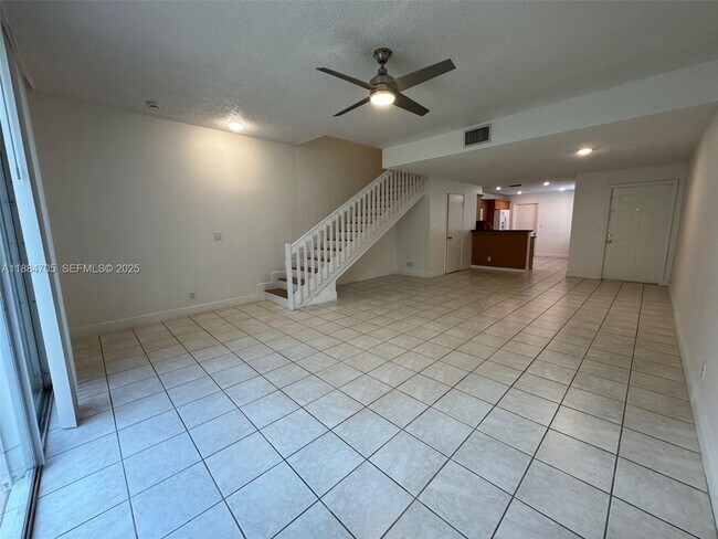 Building Photo - 1503 Veracruz Ln