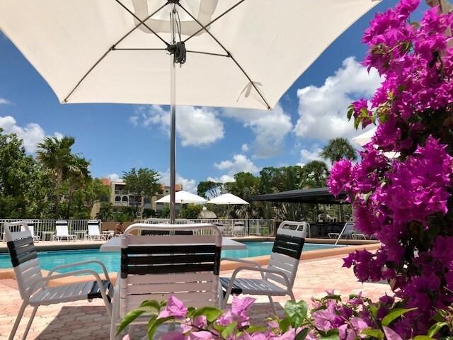 Building Photo - 7765 SW 86th St