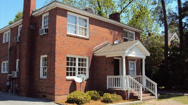 Primary Photo - 360 N Irby St