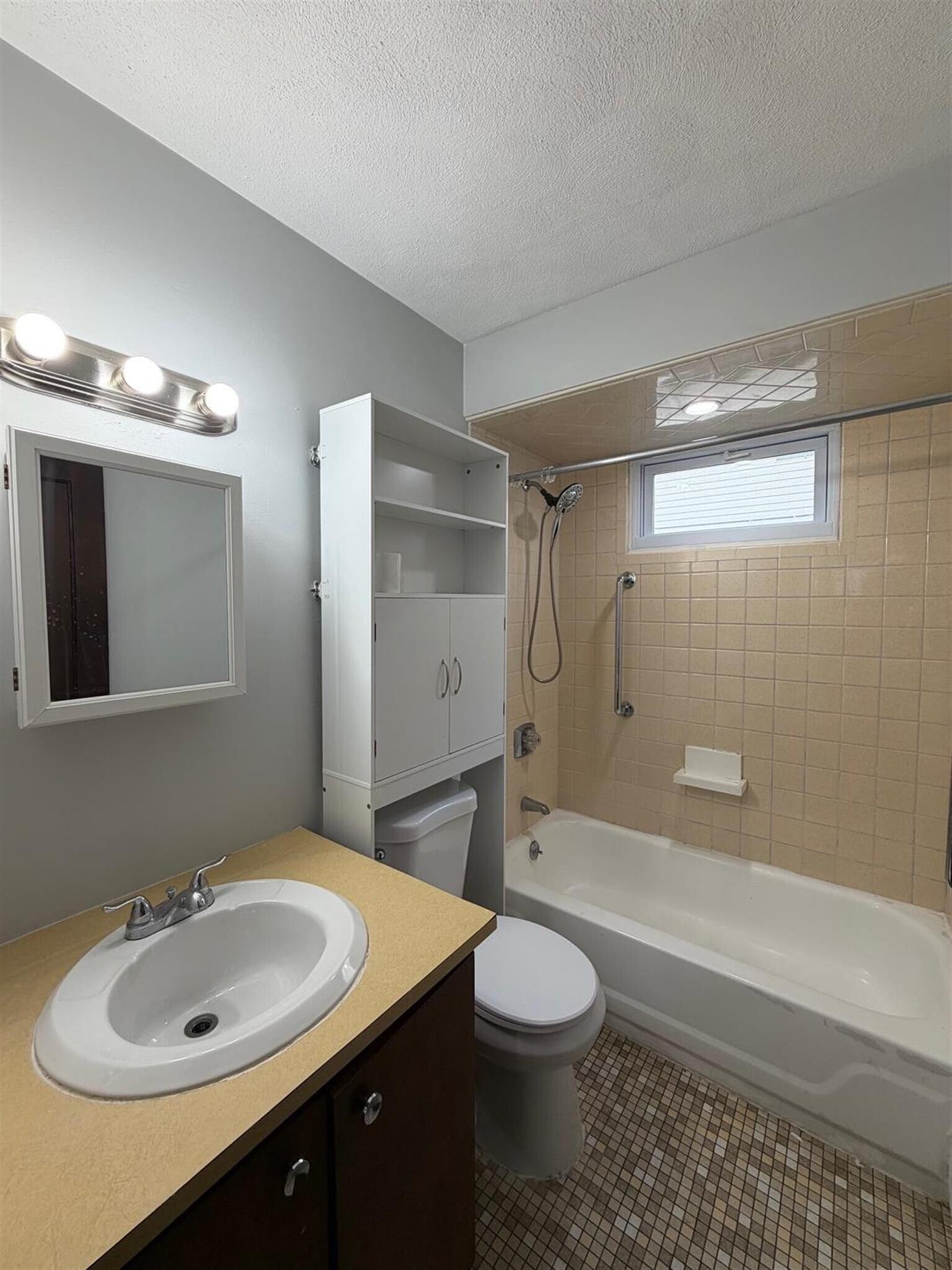 Building Photo - 31 Illinois Ave