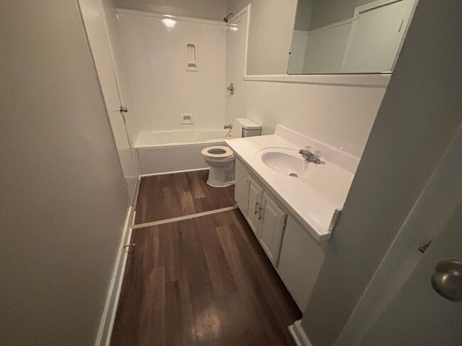 Building Photo - 3740 Marvin St