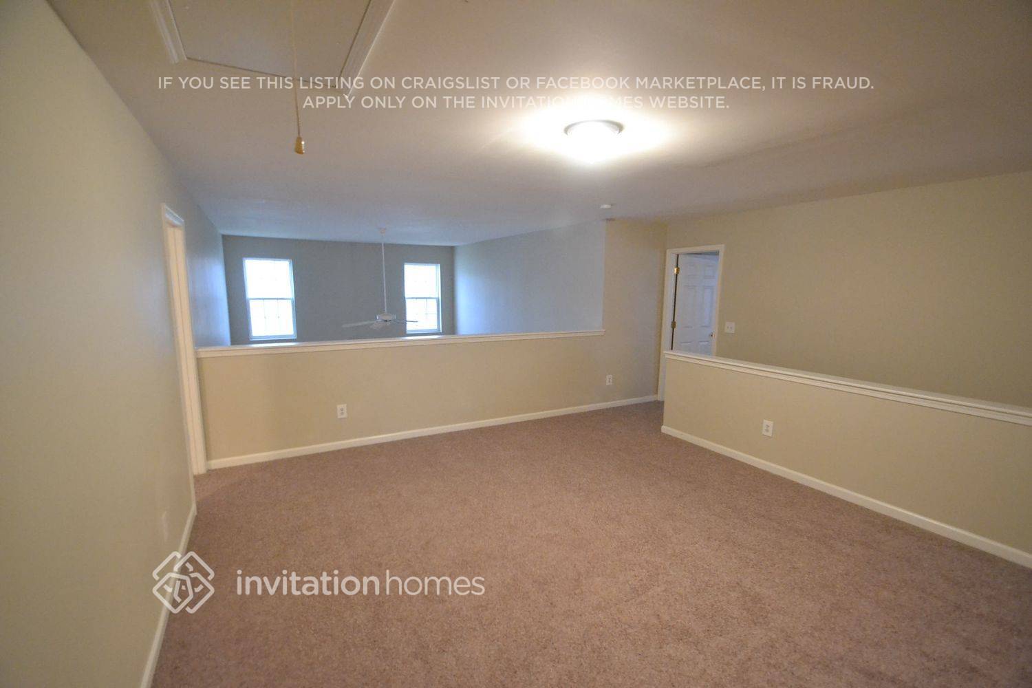 Building Photo - 8728 Hazelcroft Ln