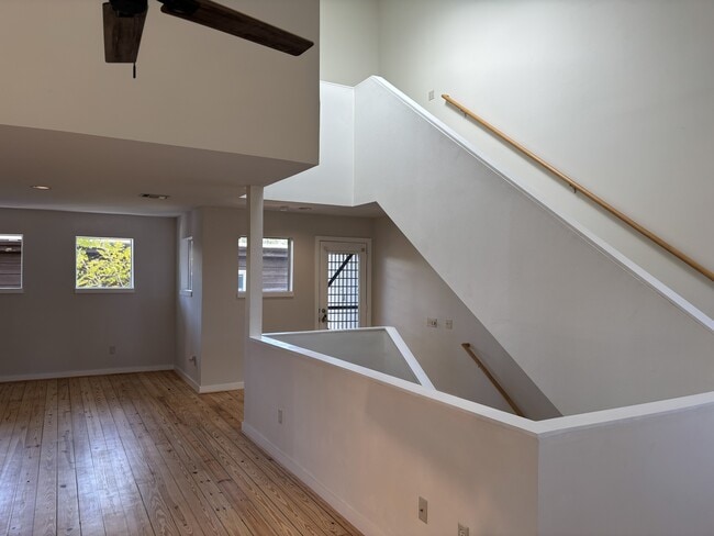 Building Photo - 2909 Albany St