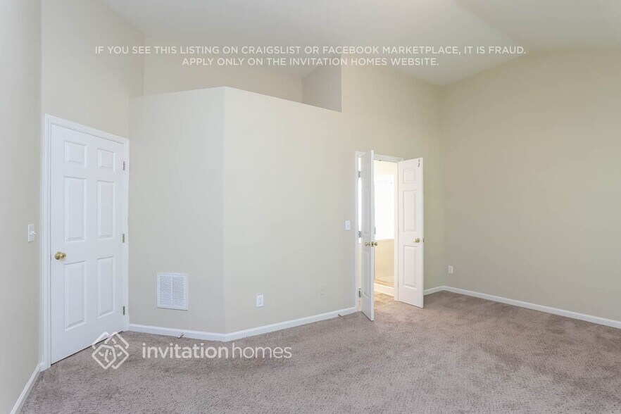 Building Photo - 13104 Townfield Dr