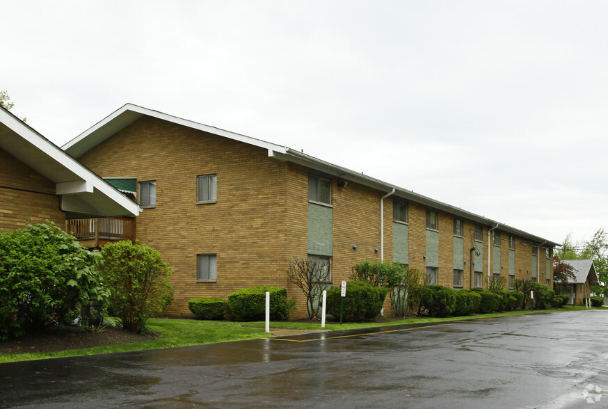 Primary Photo - Cody Park Apartments