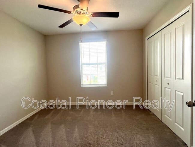 Building Photo - 7018 Samuel Ivy Dr