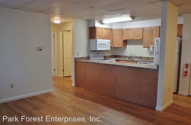 Primary Photo - 242-246-246 S Fraser St