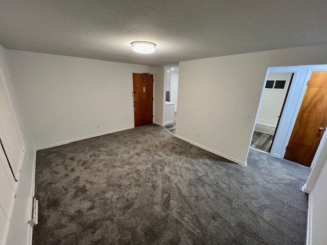 Building Photo - 326 Draper Ave