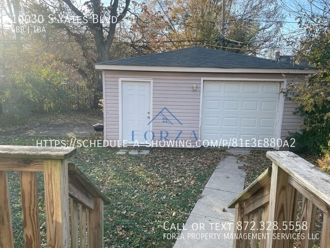 Building Photo - 10030 S Yates Blvd