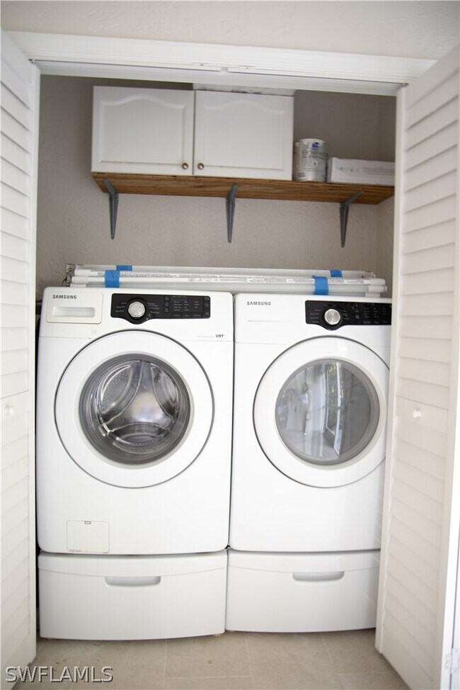 Building Photo - 28280 Pine Haven Way