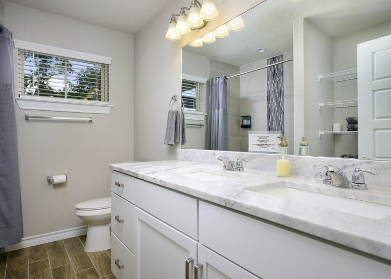 Building Photo - 350 Rasa Dr
