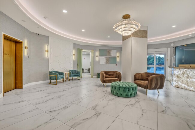 Building Photo - 5200 N Ocean Dr