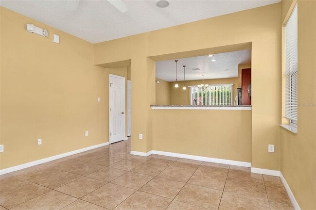 Building Photo - 5450 Paradise Cay Cir