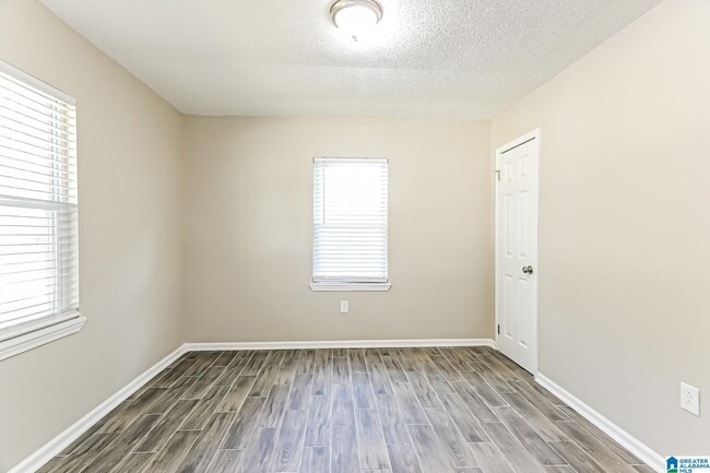 Building Photo - 2109 Mississippi Ave