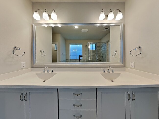 Building Photo - 1181 Tea Olive Ln