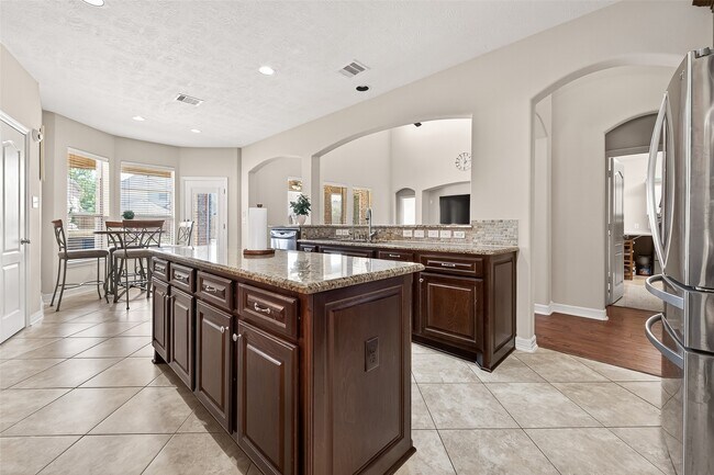 Building Photo - 4311 Red Oak Grove Ct