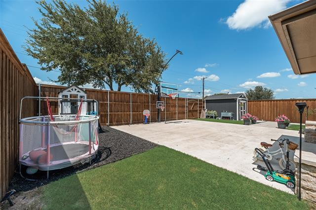 Building Photo - 404 Fountain View Ln