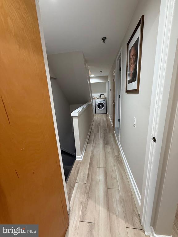 Building Photo - 7 N Christopher Columbus Blvd