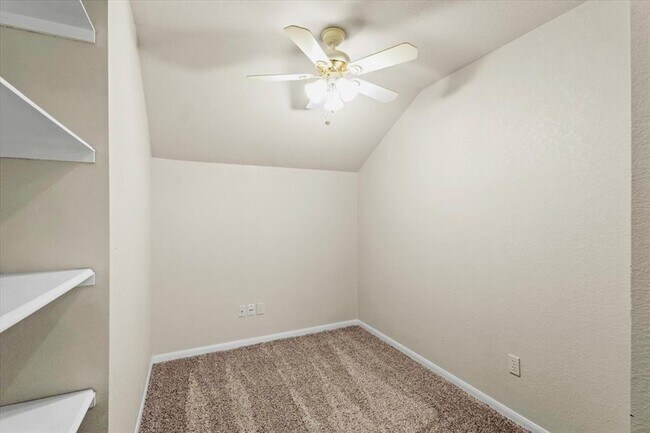Building Photo - 3112 Burks Ln