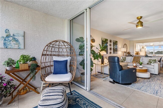 Building Photo - 285 Naples Cove Dr