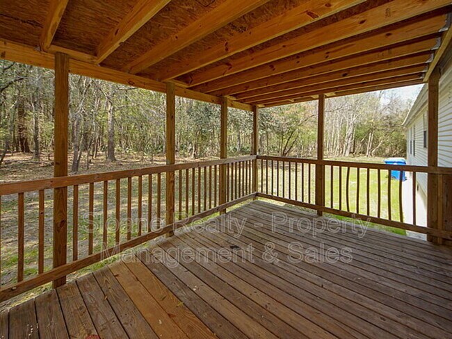 Building Photo - 3184 Sanders Rd