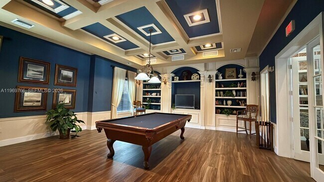 Building Photo - 6831 SW 44th St