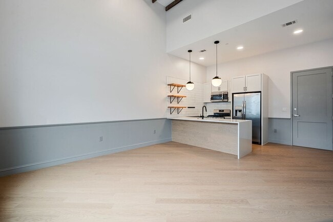 Building Photo - 2212 1st Ave N