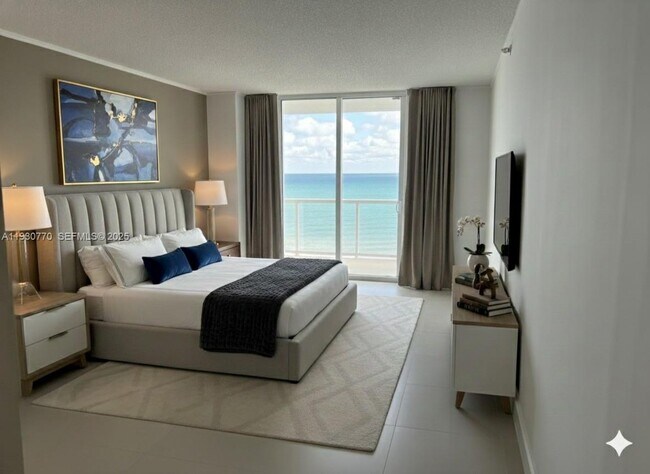 Building Photo - 8855 Collins Ave