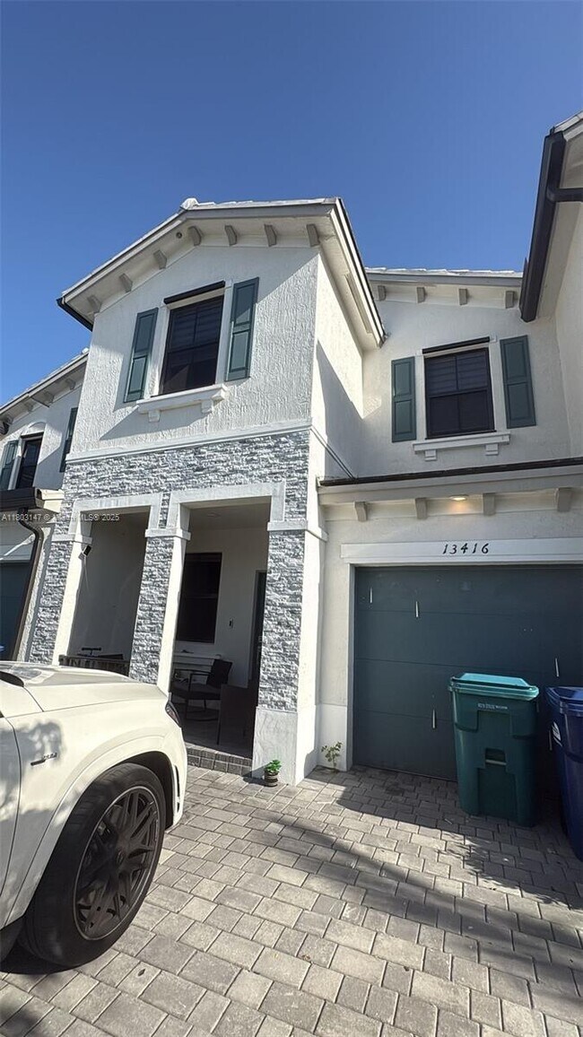 Building Photo - 13416 SW 287th St