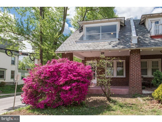 Building Photo - Newly Renovated Mt. Airy Corner Home — Hig...