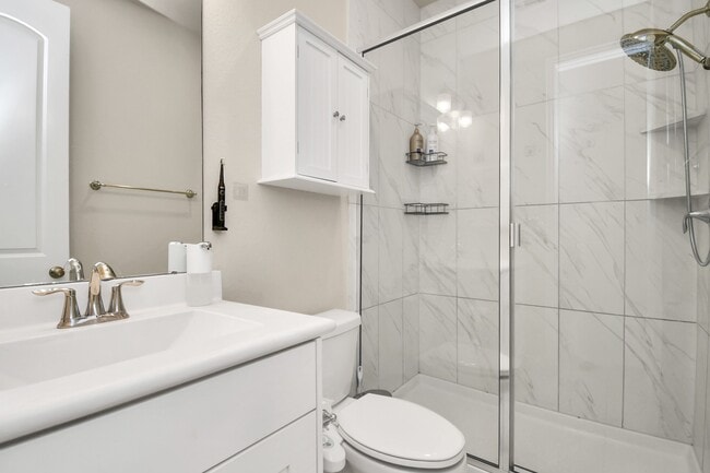 Building Photo - 16906 Dalgety Ct