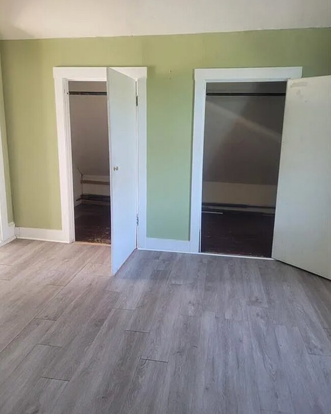 Building Photo - Rhode Island Triplex